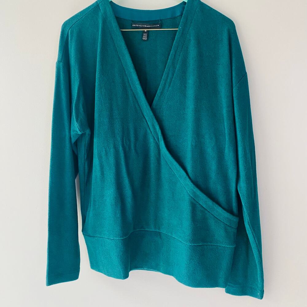 White House Black Market green wrap long sleeve top (Size: M)